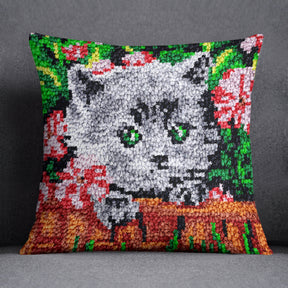 Whimsical Kitten Retreat - Latch Hook Pillow Kit