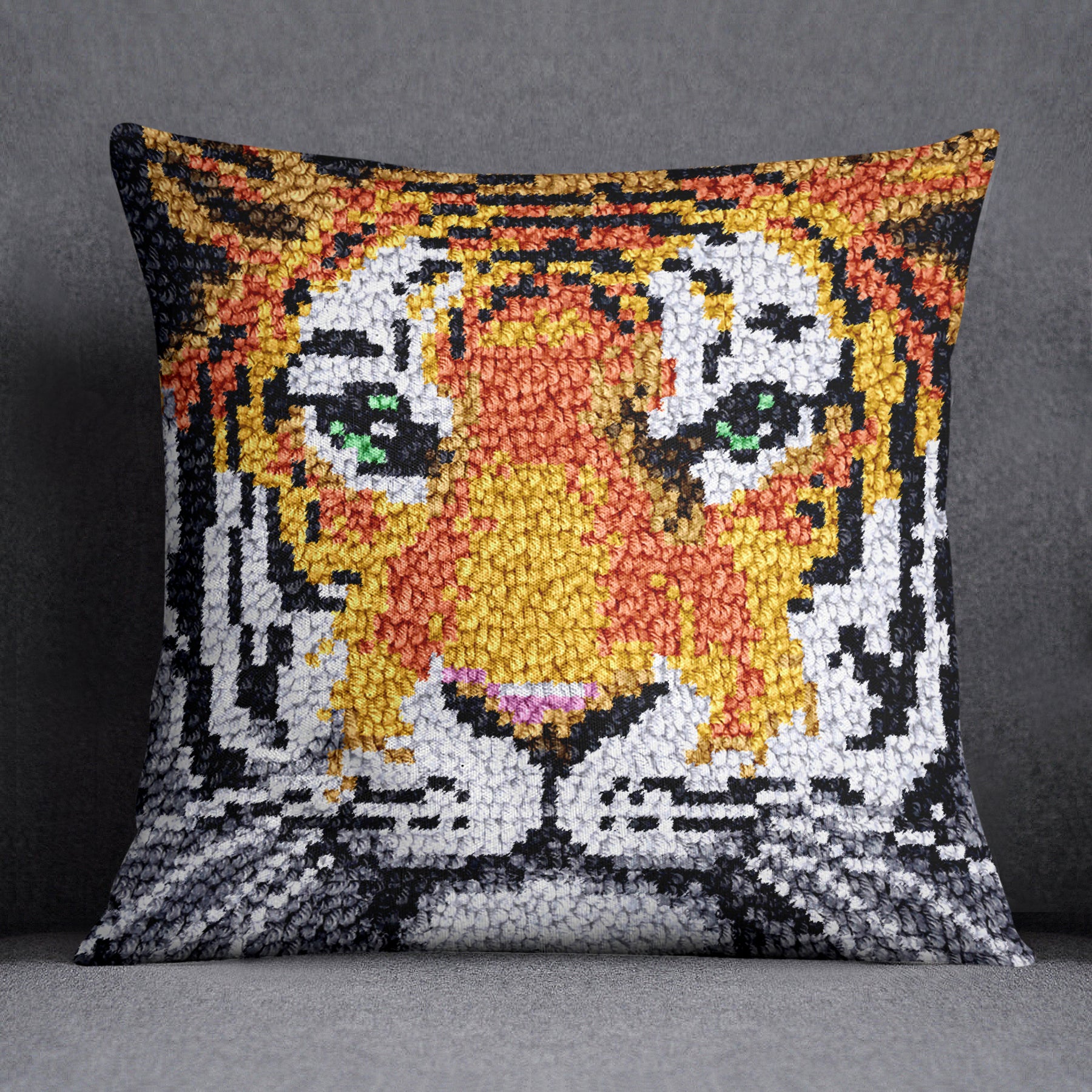 Majestic Tiger Portrait - Latch Hook Pillow Kit