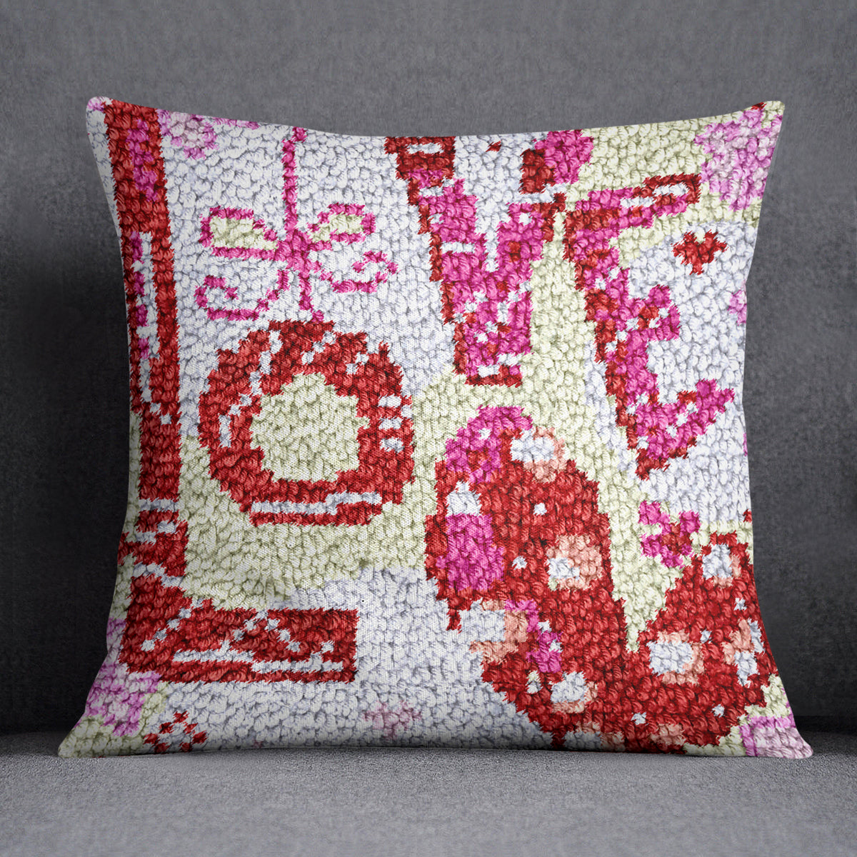 Whimsical Love - Latch Hook Pillow Kit