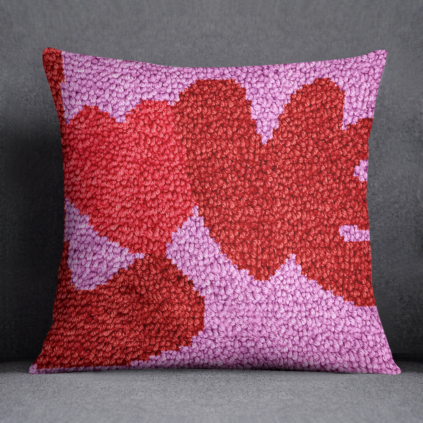 Vibrant Love - Latch Hook Pillow Kit