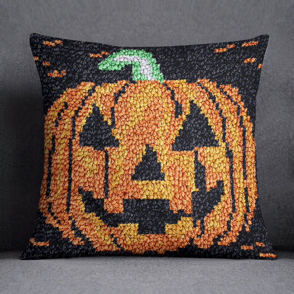 Spooky Halloween Pumpkin - Latch Hook Pillow Kit