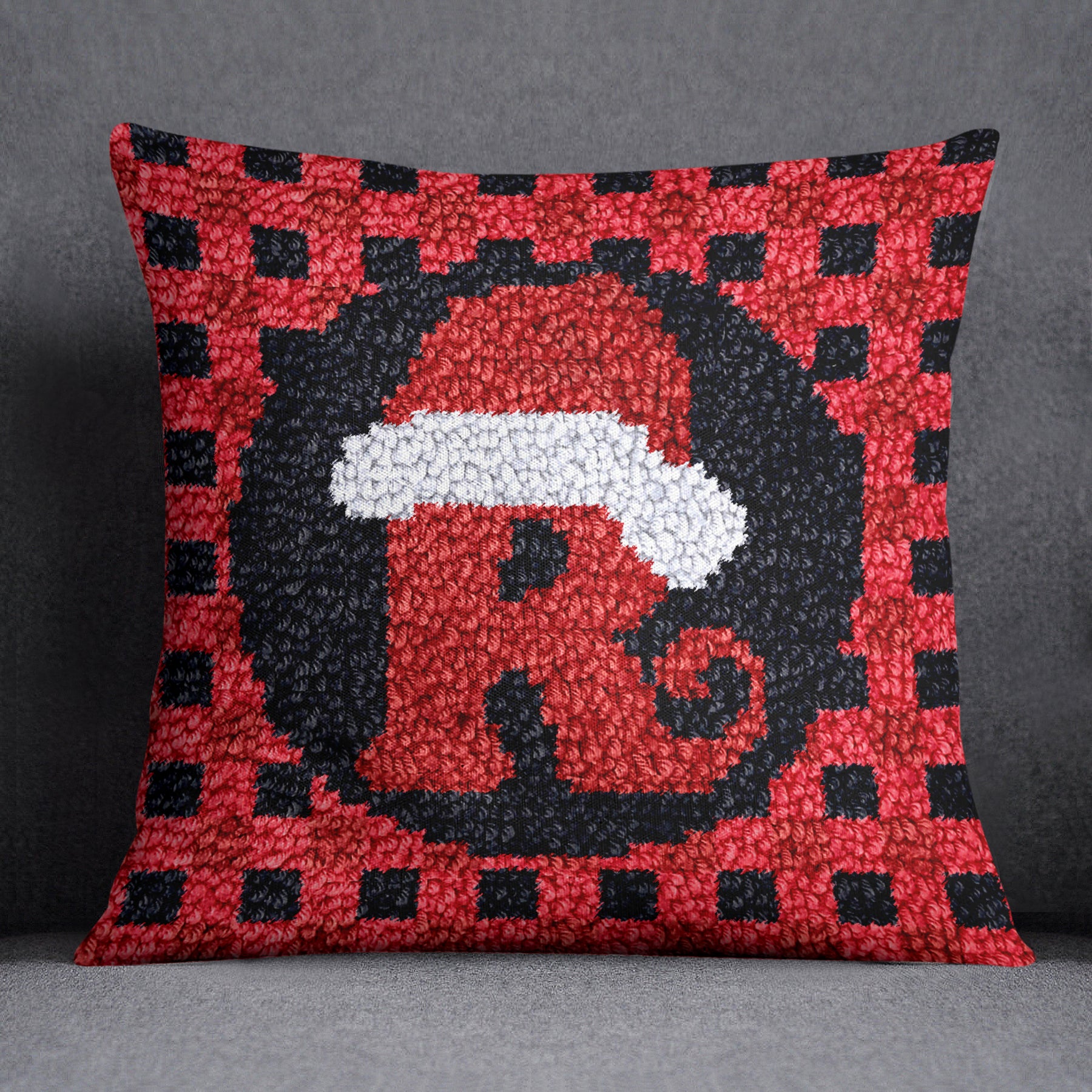 Festive Cheer - Latch Hook Pillow Kit