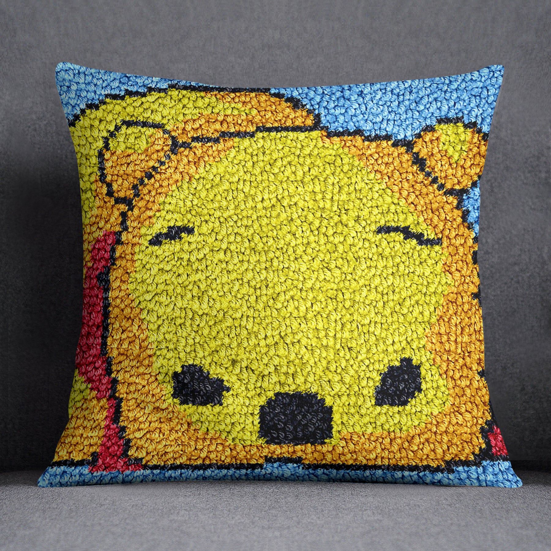 Cozy Winnie the Pooh Tapestry - Latch Hook Pillow Kit