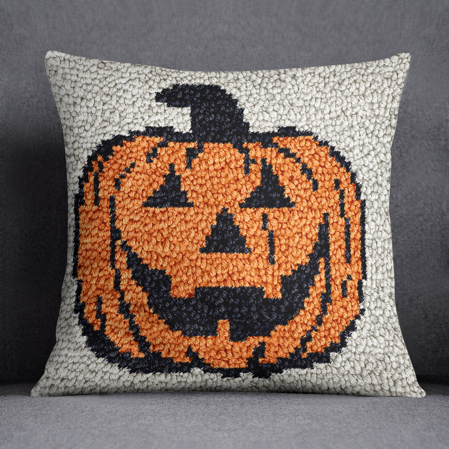 Spooky Smiles Pumpkin Decor - Latch Hook Pillow Kit