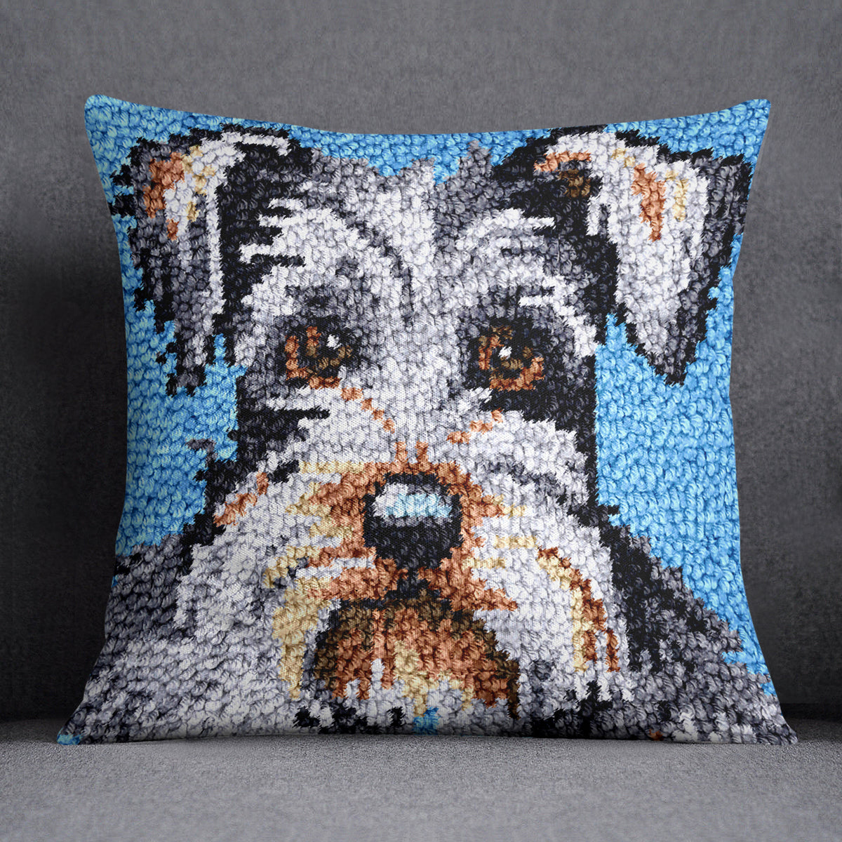 Charming Canine Portrait - Latch Hook Pillow Kit