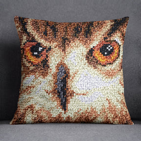 Majestic Owl - Latch Hook Pillow Kit