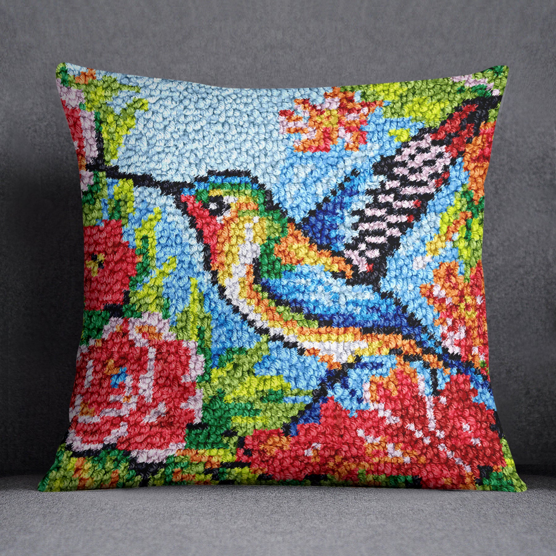 Vibrant Hummingbird Paradise - Latch Hook Pillow Kit