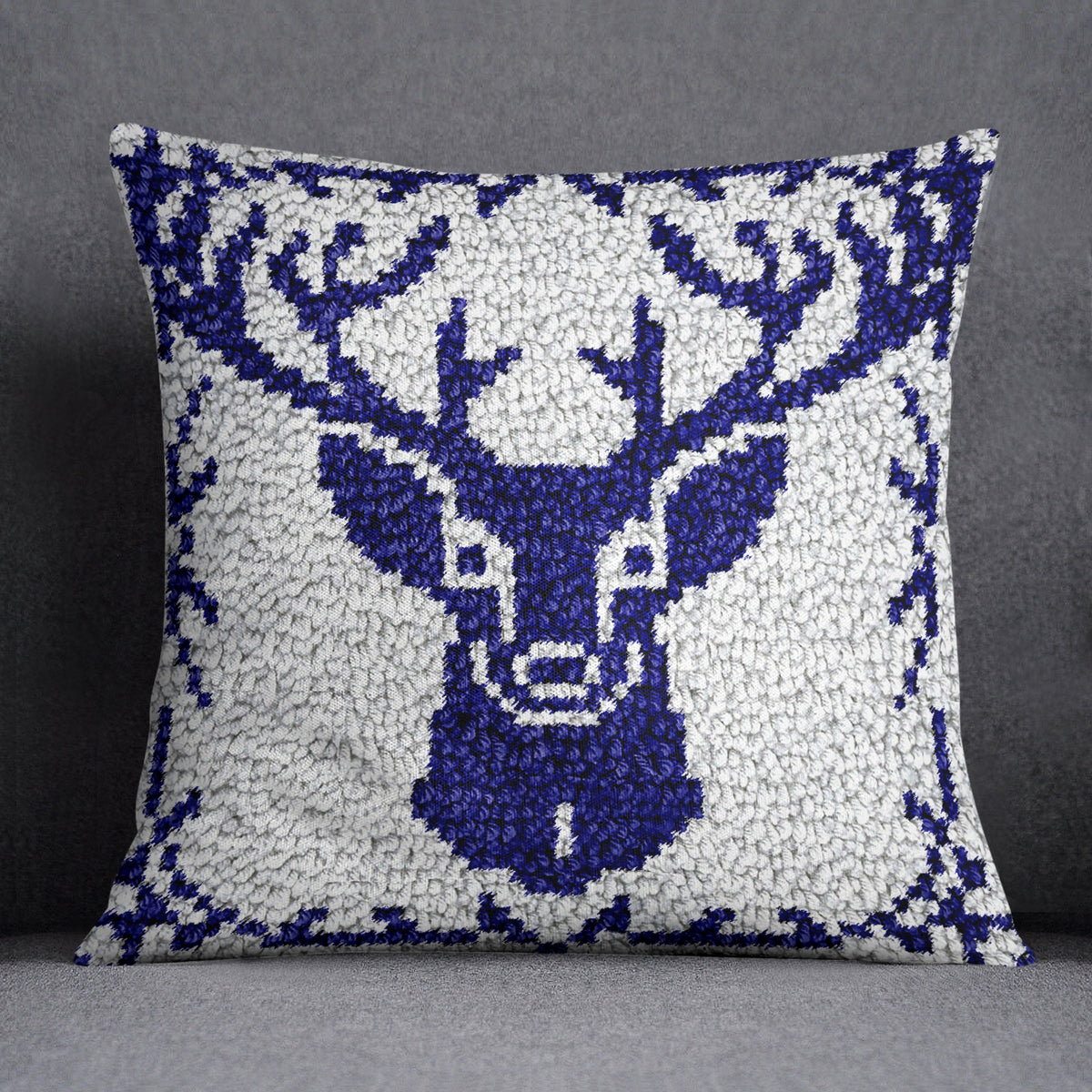 Majestic Deer Portrait - Latch Hook Pillow Kit