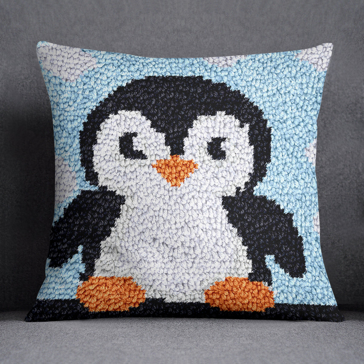 Adorable Penguin Delight - Latch Hook Pillow Kit