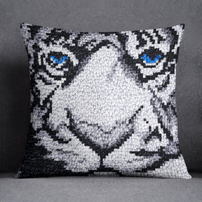 Ethereal Blue-Eyed Tiger - Latch Hook Pillow Kit