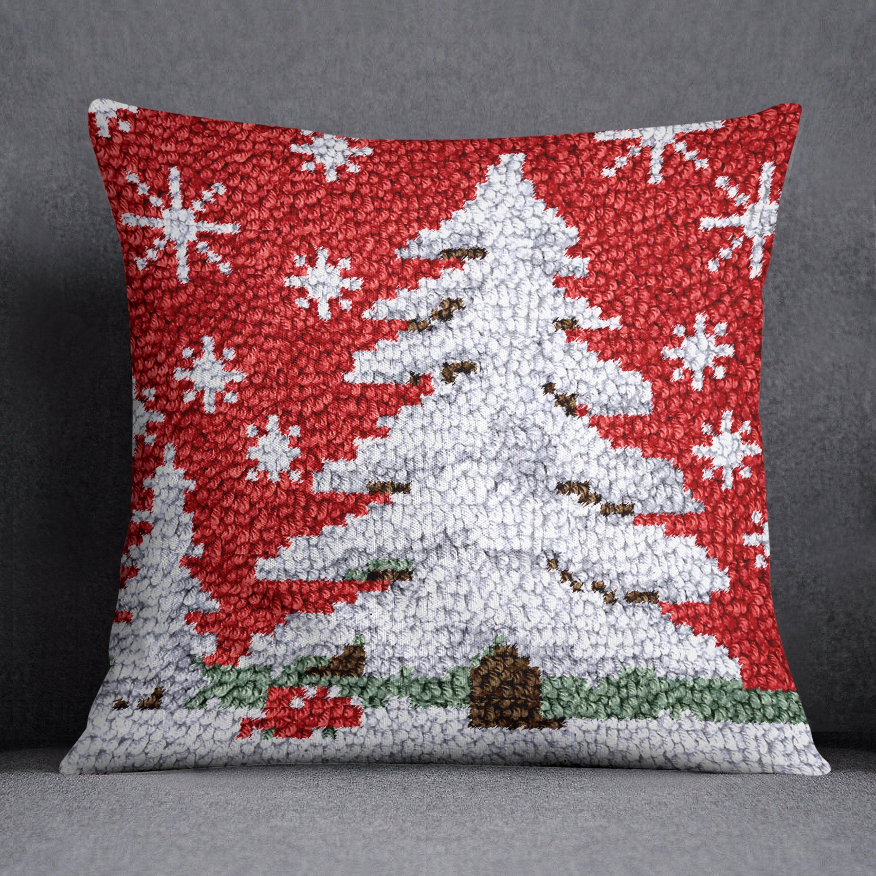 Winter Wonderland Needlework - Latch Hook Pillow Kit