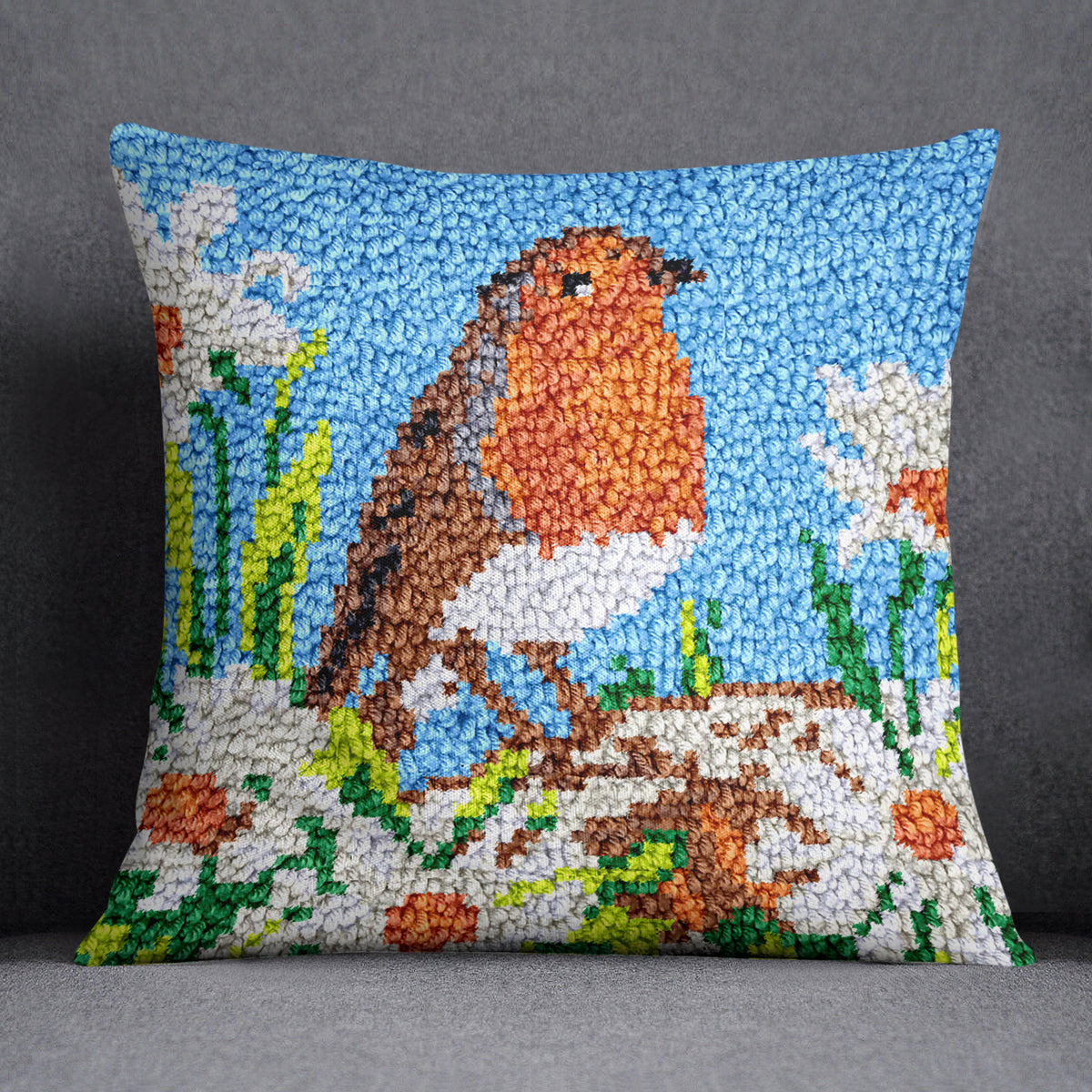 Charming Robin Amidst Daisies - Latch Hook Pillow Kit