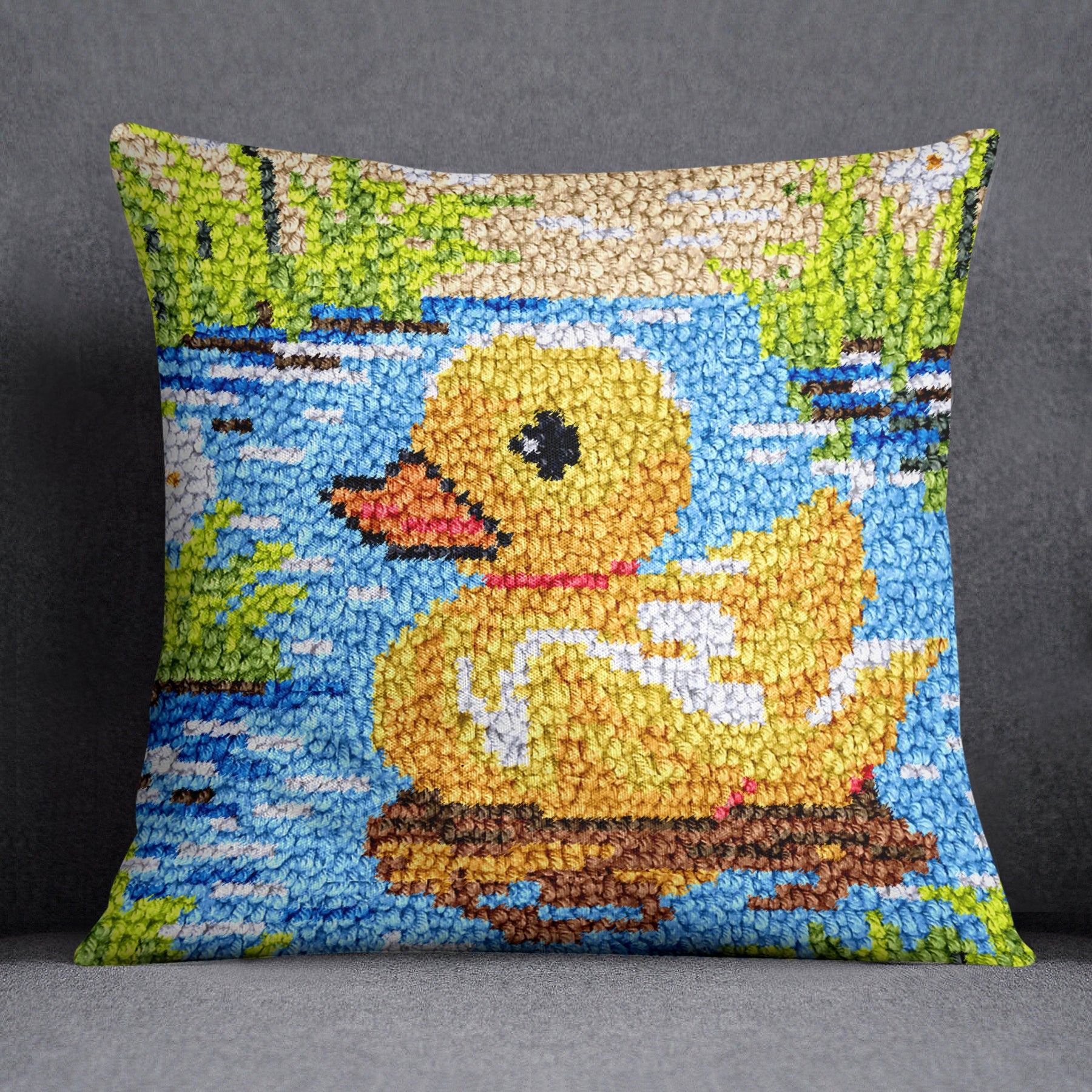 Charming Yellow Duckling on a Serene Pond - Latch Hook Pillow Kit