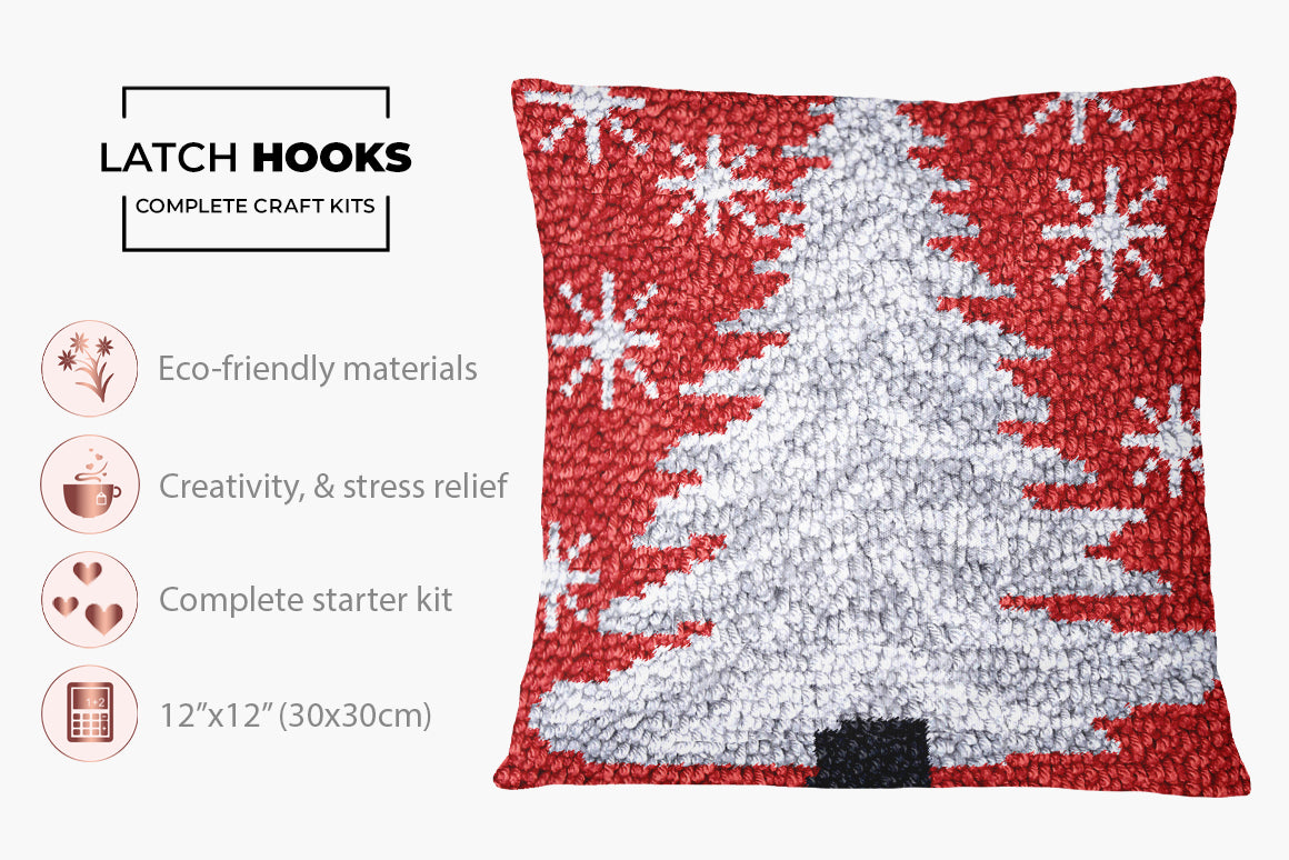 Winter Wonderland Christmas Tree - Latch Hook Pillow Kit