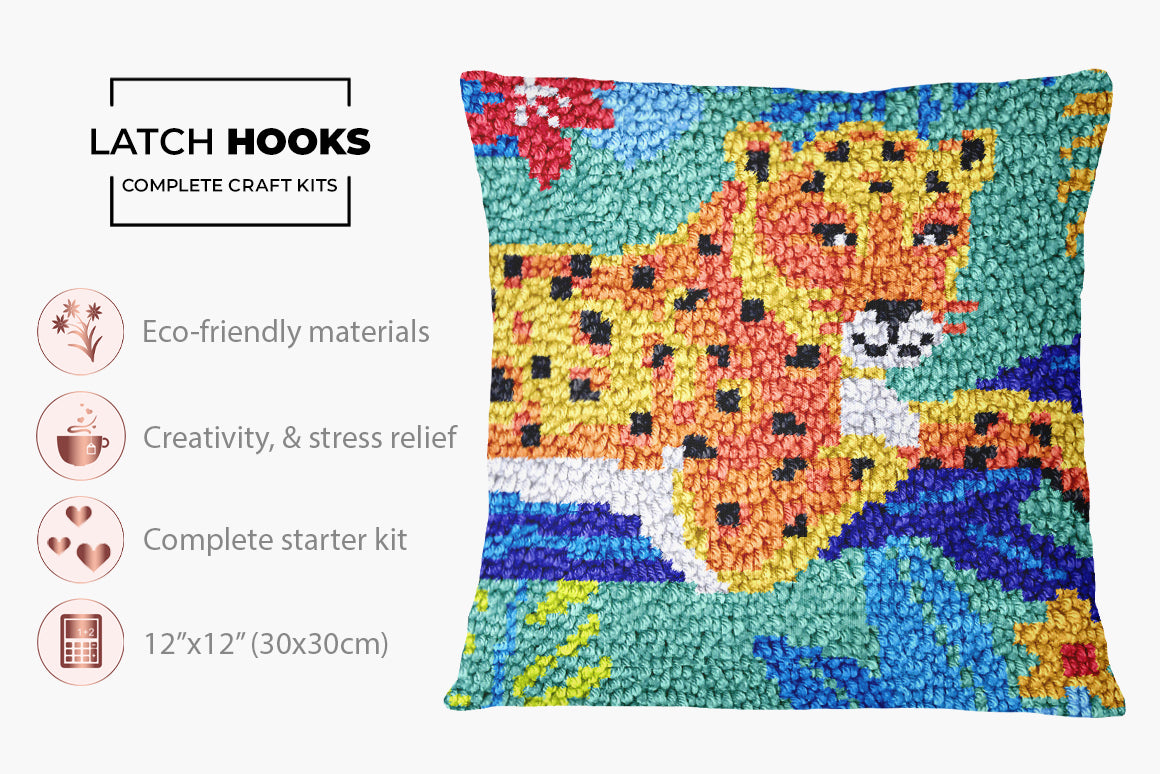 Vibrant Jungle Leopard - Latch Hook Pillow Kit