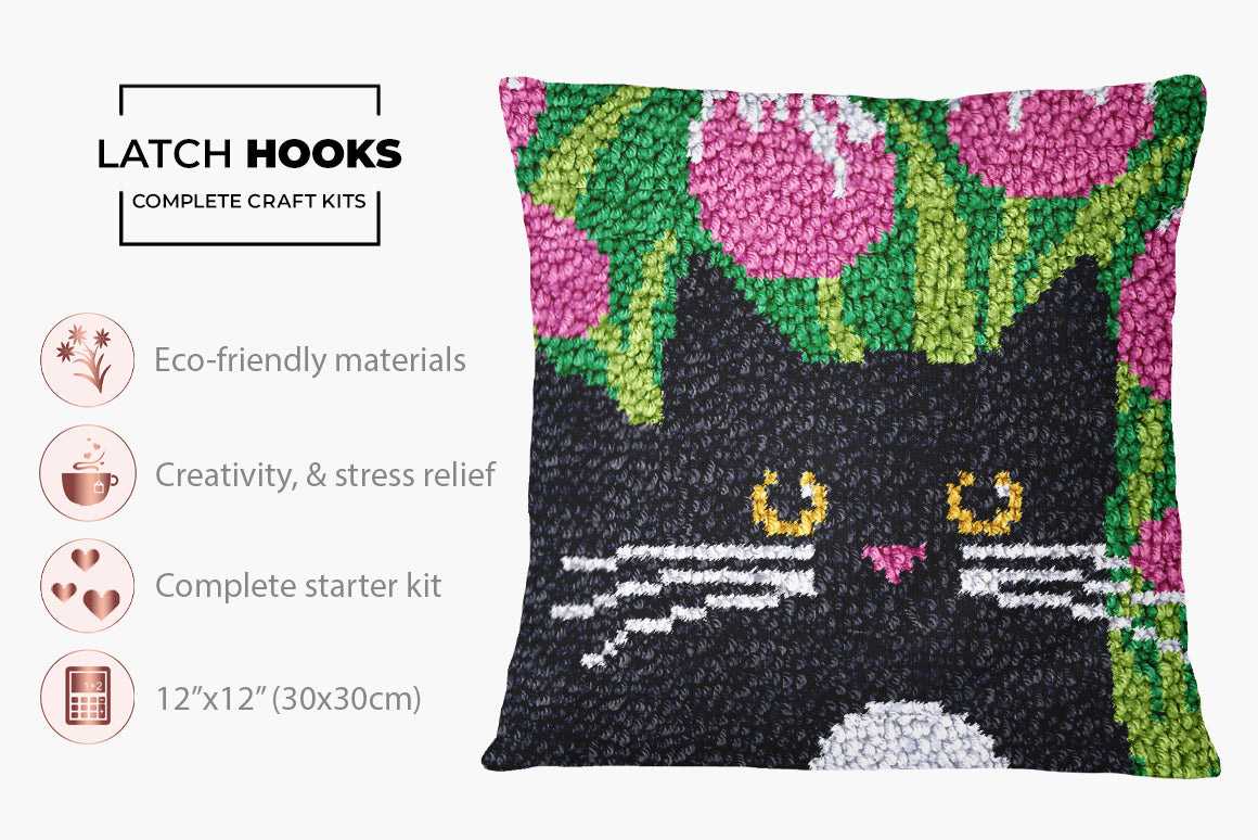 Charming Feline Bloom - Latch Hook Pillow Kit