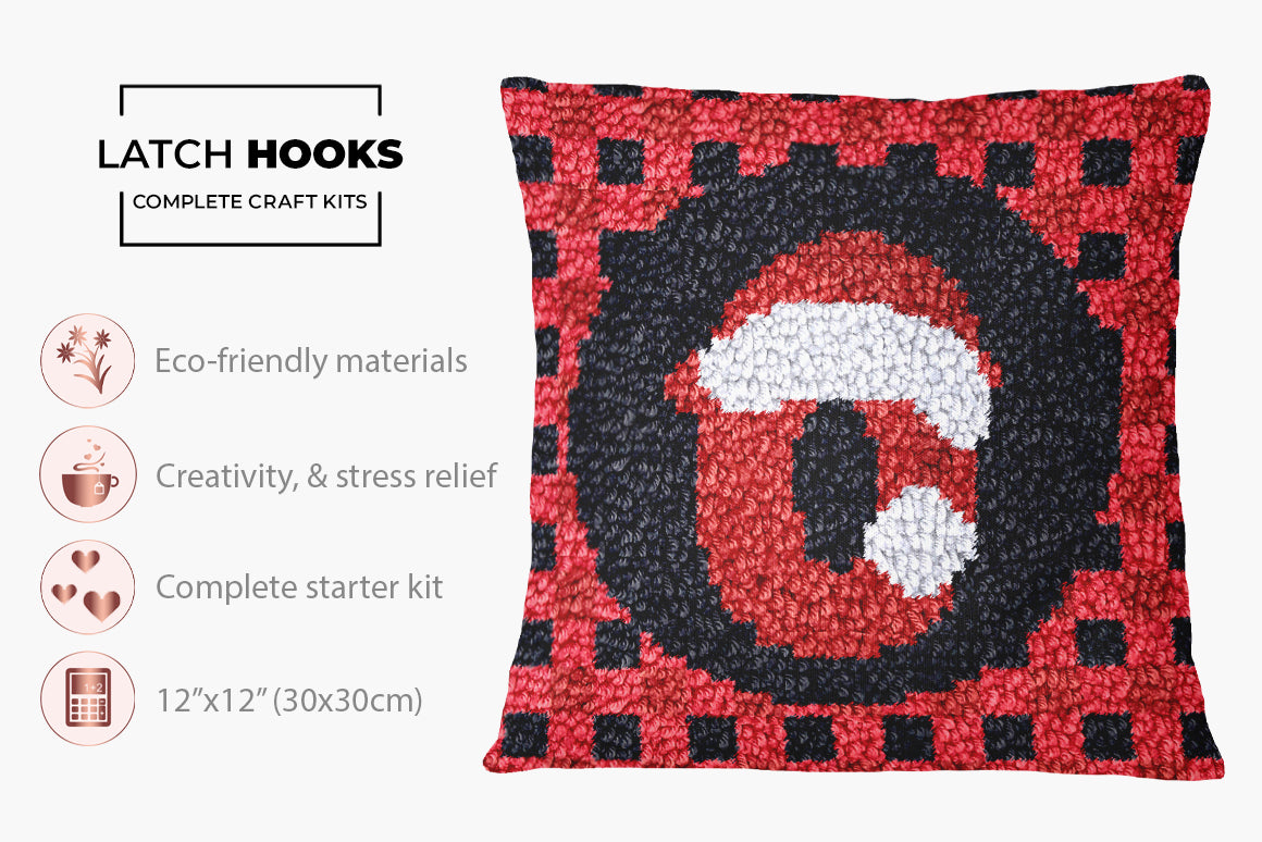 Vibrant Checkerboard Eye Motif - Latch Hook Pillow Kit