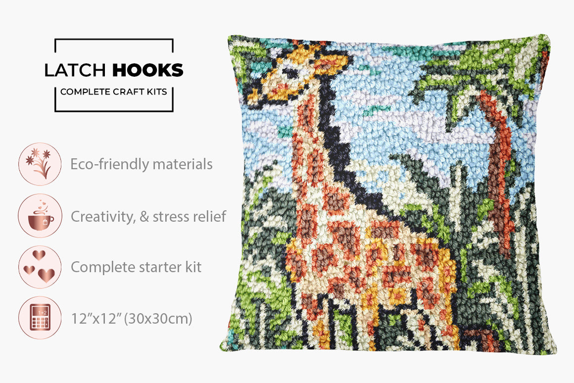 Majestic Giraffe in Tropical Serenity - Latch Hook Pillow Kit