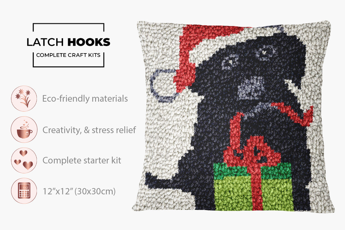 Festive Canine Companion - Latch Hook Pillow Kit