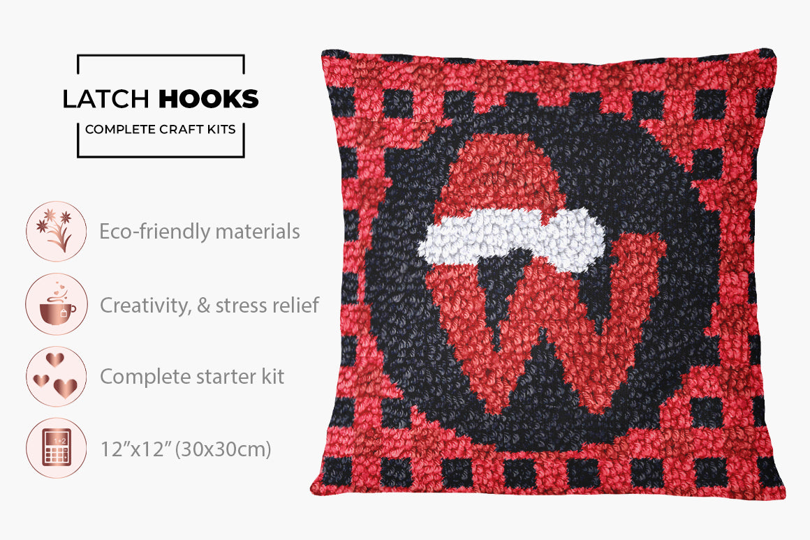 Festive Wonder: Red Checkered - Latch Hook Pillow Kit