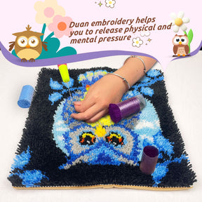 Cheerful Monkey in Paradise - Latch Hook Pillow Kit